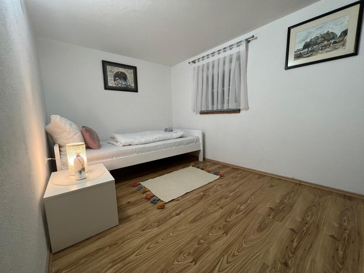 Apartment Katalin Kornić Eksteriør billede
