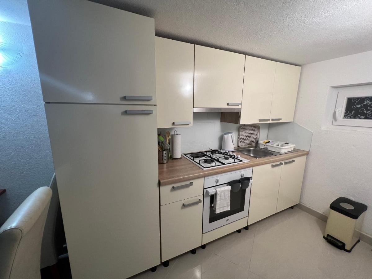 Apartment Katalin Kornić Eksteriør billede